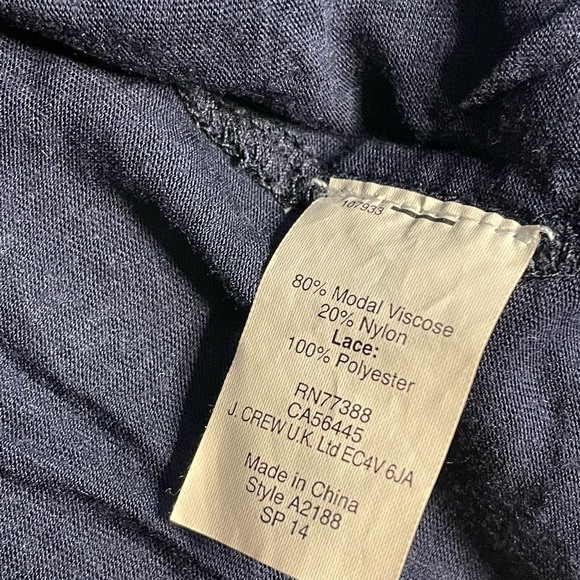 J. Crew Small Womens Tank Top Blue Flower Crochet Scoop Neck Preppy Shell A30 - Picture 7 of 7